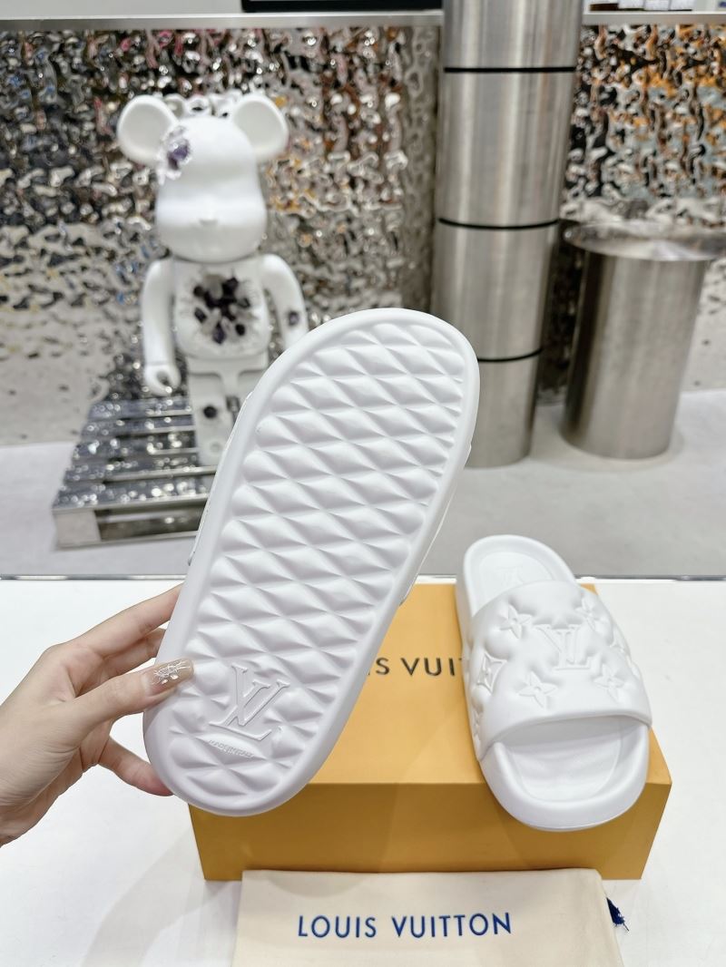 Louis Vuitton Slippers